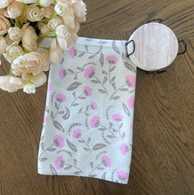 Load image into Gallery viewer, Tea Towels - Blooming Trails
